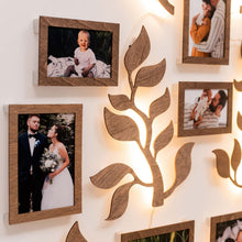 Load image into Gallery viewer, Wooden Led Family Tree - Nova