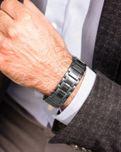 Load image into Gallery viewer, 3x Strength Titanium Magnetic Bracelet for Men (Gunmetal)
