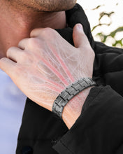 Load image into Gallery viewer, EllipseMAX Magnetic Bracelet for Men (Gunmetal)