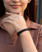 Load image into Gallery viewer, EllipseMAX Magnetic Bracelet for Women (Black)