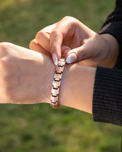 Load image into Gallery viewer, EllipseMAX Magnetic Copper Bracelet for Women