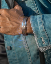 Load image into Gallery viewer, Stamped Shielded Knot Magnetic Copper Bracelet Cuff for Men