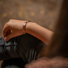Load image into Gallery viewer, Women’s Ultra Strength Pure Copper Magnetic Bracelet (Cross)