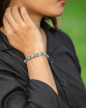Load image into Gallery viewer, Women's Ultra Strength Pure Copper Magnetic Bracelet (Turquoise XO)