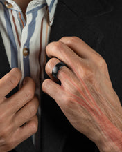 Load image into Gallery viewer, Magnetic Therapy Ring (Brushed Black)