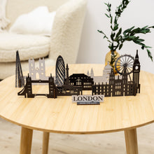 Load image into Gallery viewer, Wooden Travel Decor Memory City – London