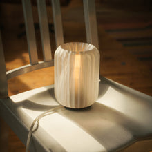 Load image into Gallery viewer, Mini Allium Lamp