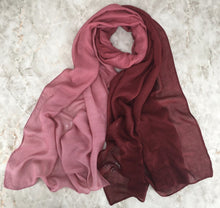 Load image into Gallery viewer, Modal Gradient Soft Hijab | Color Transition Hijab with Natural Flow (MH162)