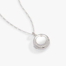 Load image into Gallery viewer, Mother Locket Necklace