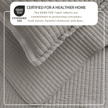 Load image into Gallery viewer, Solid Quilt - Alicia Collection