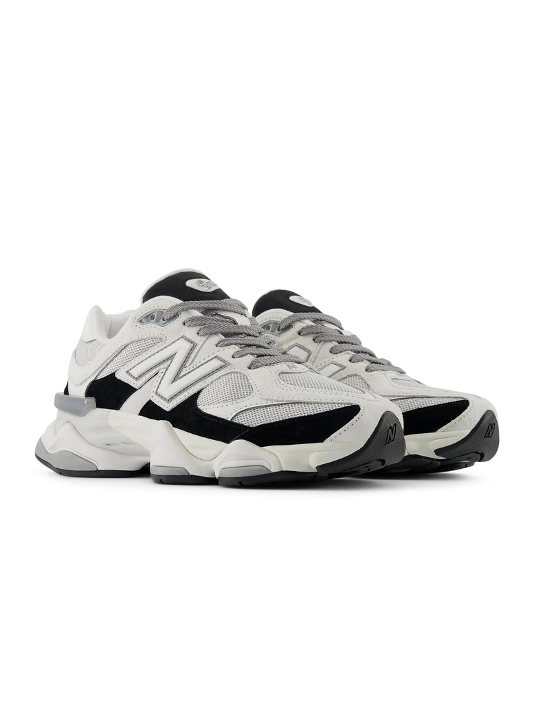 New Balance Mens 9060 Lifestyle Shoes  - White/Black