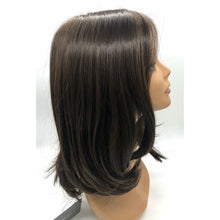Load image into Gallery viewer, NICE MOVE - Wig by Raquel Welch