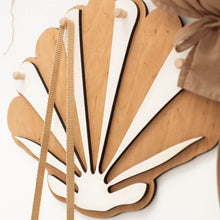 Load image into Gallery viewer, Sea Shell Wall Hanger for Nursery