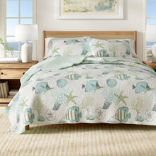 Load image into Gallery viewer, Seaside Collection Quilt Set
