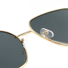 Load image into Gallery viewer, Oversized Gradient Sunglasses for Women – Face-Slimming Fashion Statement (MAC263)