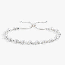 Load image into Gallery viewer, Pearl Bolo Beaded Bracelet