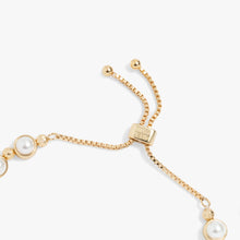 Load image into Gallery viewer, Pearl Bolo Beaded Bracelet