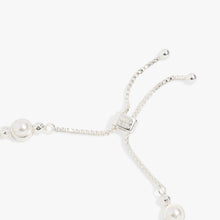 Load image into Gallery viewer, Pearl Bolo Beaded Bracelet