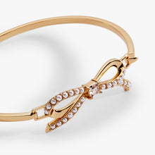 Load image into Gallery viewer, Bow Pearl Coquette Tension Bangle