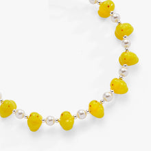 Load image into Gallery viewer, PEEPS® Chick Beaded Bangle