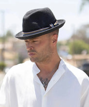 Load image into Gallery viewer, Peter Grimm Rodney - Wool Felt Fedora Hat