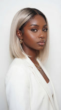 Load image into Gallery viewer, Blonde Balayage Bob Wig