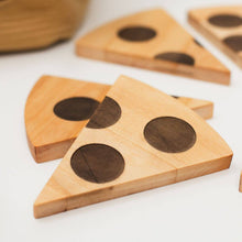 Load image into Gallery viewer, Wooden pizza toy