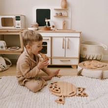 Load image into Gallery viewer, Wooden pizza toy