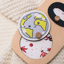 Load image into Gallery viewer, Wooden Planet Puzzle