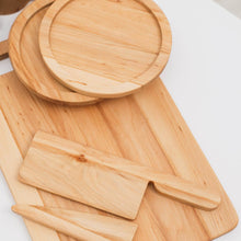 Load image into Gallery viewer, Wooden Play Kitchen Dishes