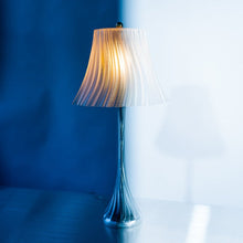 Load image into Gallery viewer, Pleat Lamp