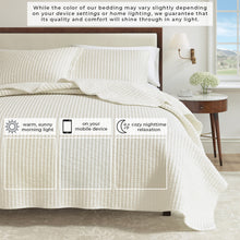Load image into Gallery viewer, Solid Quilt - Alicia Collection