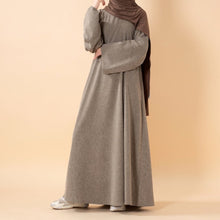 Load image into Gallery viewer, Premium Linen Effect Pullover Abaya with Pockets (MA341)