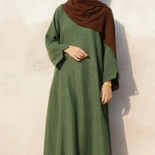 Load image into Gallery viewer, Premium Linen Effect Pullover Abaya with Pockets (MA341)