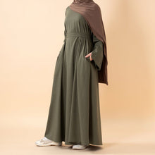 Load image into Gallery viewer, Premium Linen Effect Pullover Abaya with Pockets (MA341)