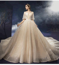 Load image into Gallery viewer, New Shiny Wedding Dress Luxury Beading Lace EDL458
