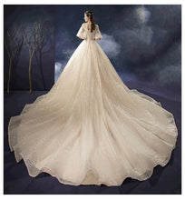 Load image into Gallery viewer, New Shiny Wedding Dress Luxury Beading Lace EDL458