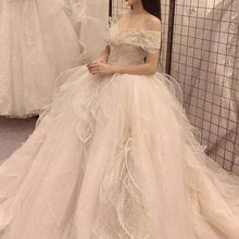 Load image into Gallery viewer, Luxury Elegant Wedding Dress with Sequined Beads