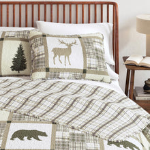 Load image into Gallery viewer, Lodge Quilt - Stonehurst Collection