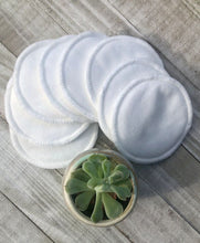 Load image into Gallery viewer, Reusable Facial Rounds Pads (5pcs)