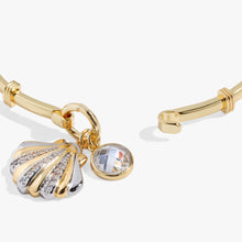 Load image into Gallery viewer, Seashell Tension Bangle