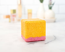 Load image into Gallery viewer, Peach Burst Mystery Jewelry Shower Steamer