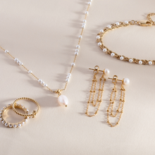 Load image into Gallery viewer, Mother of Pearl Beaded Necklace