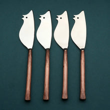 Load image into Gallery viewer, Sundance Ratoncito Cheese Spreader/Knife 4 Pc. Set