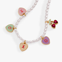 Load image into Gallery viewer, Sweethearts® ‘XOXO’ Heart Charm Beaded Pearl Bracelet