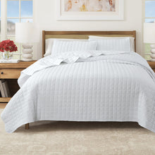 Load image into Gallery viewer, Box-Stitched Seersucker Quilt Set - Seersucker Collection