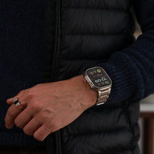 Load image into Gallery viewer, Titanium Band T01