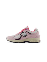 Load image into Gallery viewer, New Balance Womens 2002R Sneakers - Passion Fruit