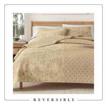 Load image into Gallery viewer, Lodge Printed Quilt - Moonlight Ridge