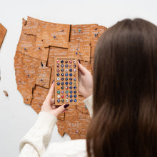 Load image into Gallery viewer, Wooden 3d Map of USA - Oak